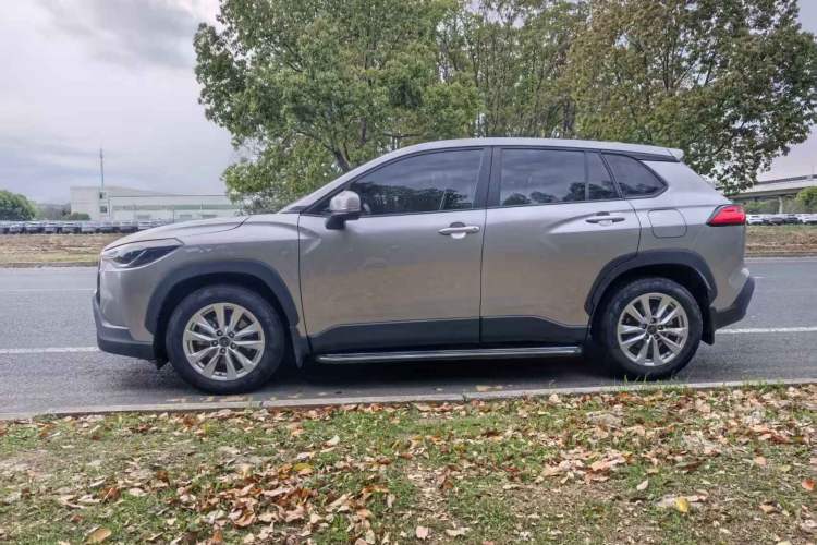 Used Toyota Corolla Cross 2022 2.0L Pioneer Edition Exterior 8