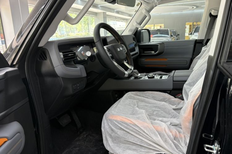 Used BAIC Off-Road BJ40 2024 2.0T All-New Blade Hero Edition Climber