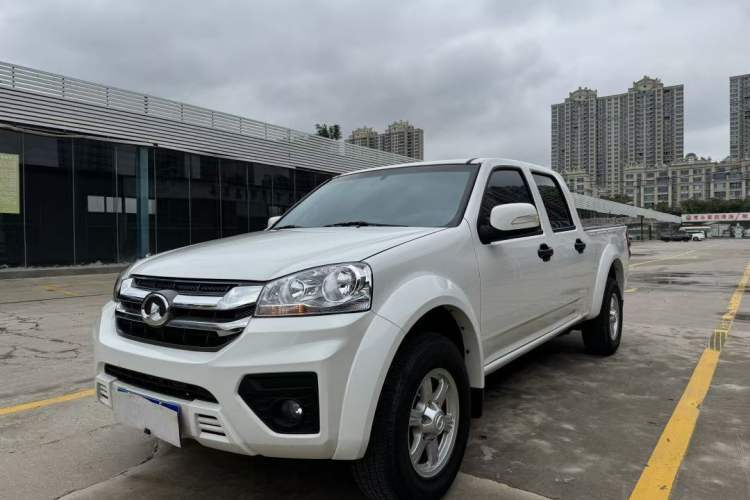 Used Great Wall Wingle 5 2017 2.0T European-spec Diesel Two-Wheel-Drive Entry-Level Big Double-Cab GW4D20D