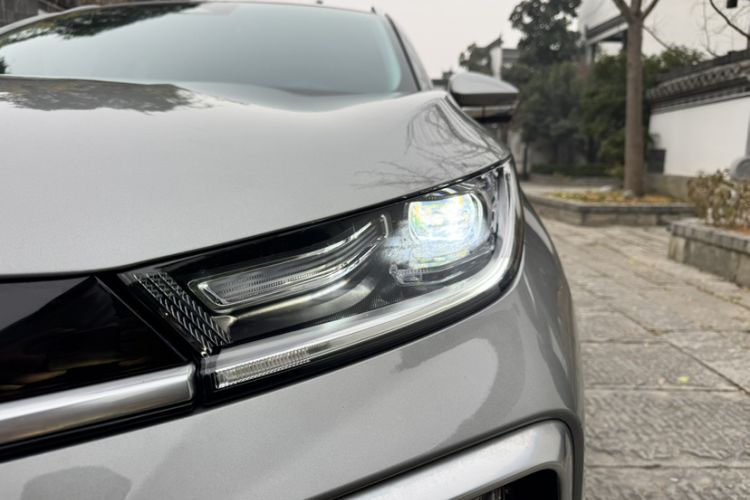 Used EXEED Lingyun 2024 300T Two-Wheel Drive Starlight Edition
