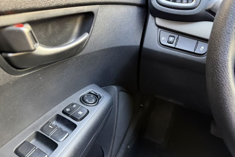 Used Kia KX3 2017 1.6L Automatic Aoya Version Interior 2