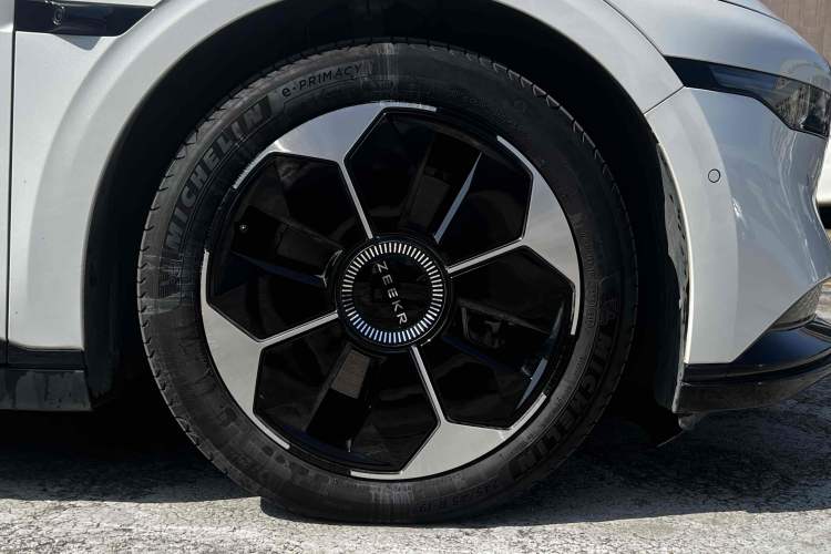 Used Zeekr 007 2024 Rear-Drive Enhanced Version 75 kWh