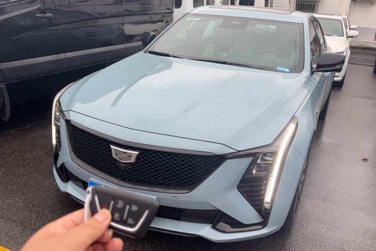 Used Cadillac CT5 2025 28T Track Performance Edition + Peak Track Optional Package Exterior 6