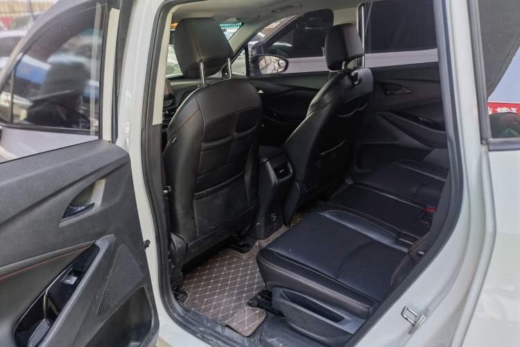 Used Chevrolet Orlando 2019 Redline 530T Automatic Enjoyment Version (5+2 Seating) China VI