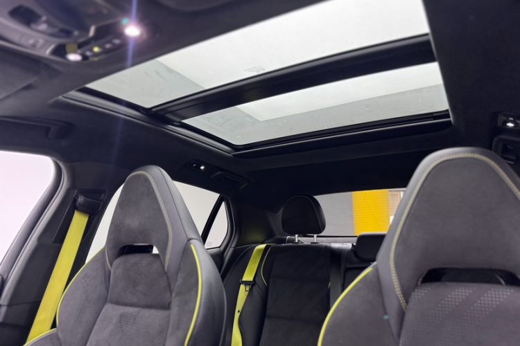 Used Lynk & Co 03 2020 03+ 2.0TD Automatic Performance Package Edition Headliner