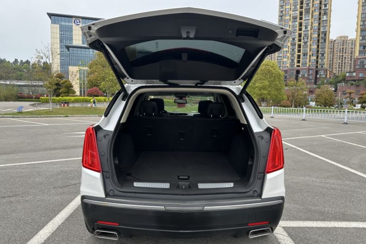 Used Cadillac XT5 2017 Anniversary Edition 28T Four-Wheel Drive Luxury Model
