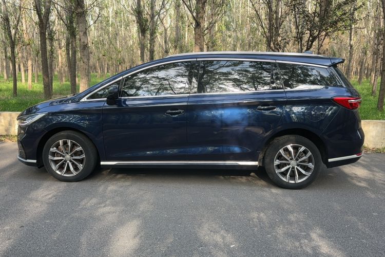 Used BYD Song MAX 2021 Upgraded Model 1.5T Automatic Luxury 6-Seater