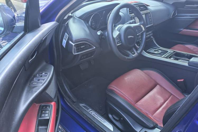 Used Jaguar XE 2017 2.0T 200 PS R-Sport
