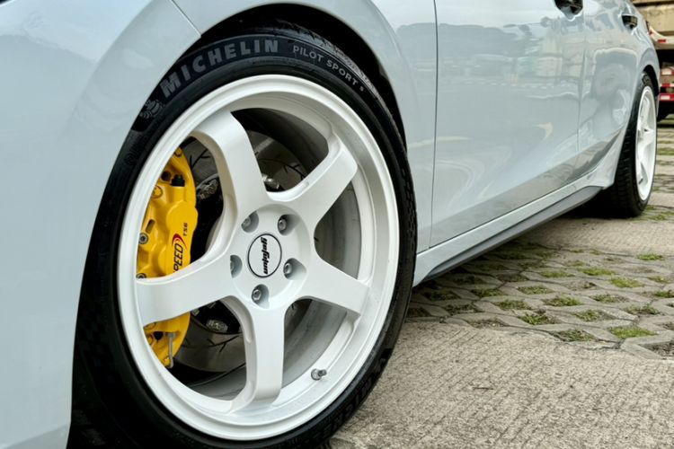 Used Honda Civic 2023 HATCHBACK 2.0L eHEV Extreme Control Edition Exterior 2