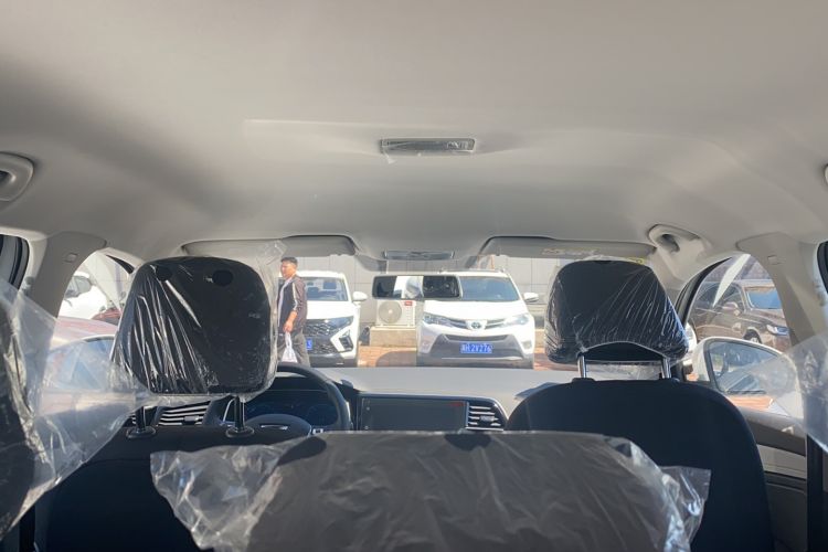 Used Jetta VS5 2026 Model, 280TSI Automatic Pioneer Edition Headliner