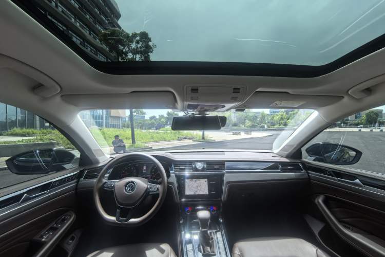 Used Volkswagen Phideon 2021 380TSI Luxury Edition Interior 3