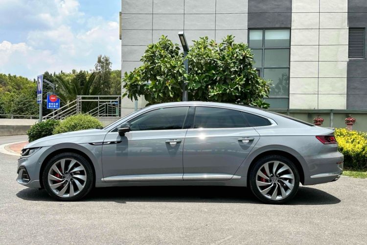 Used Volkswagen FAW-Volkswagen CC 2023 380TSI Striking Edition
