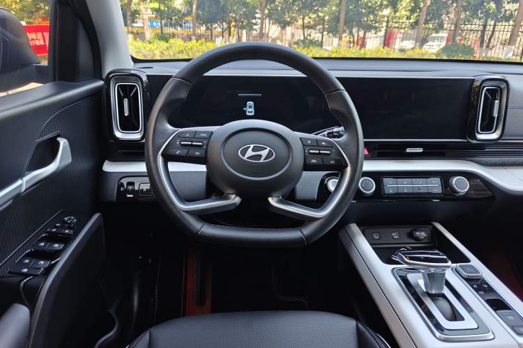 Used Hyundai ix35 2023 Musso 2.0L Deluxe Edition DLX