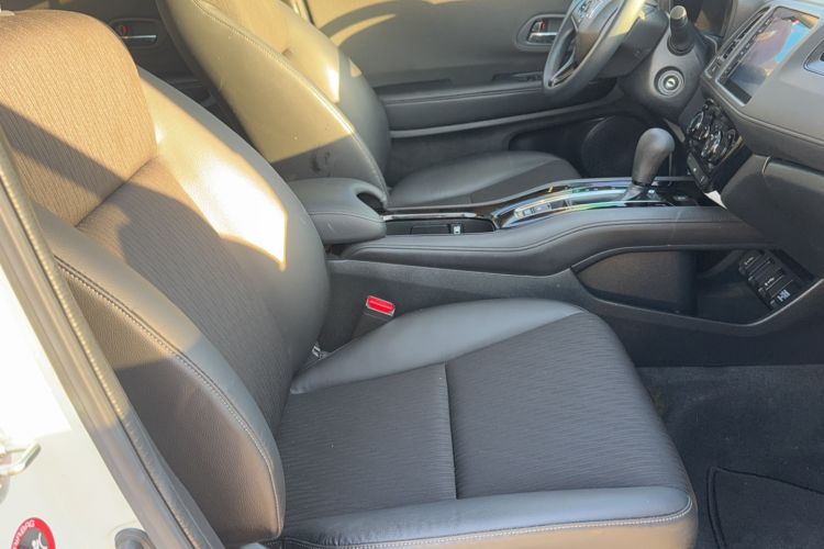 Used Honda Vezel 2020 1.5L CVT Pioneer Edition