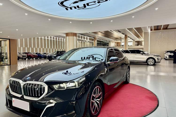 Used BMW i5 2024 eDrive 35L M Sport Package
