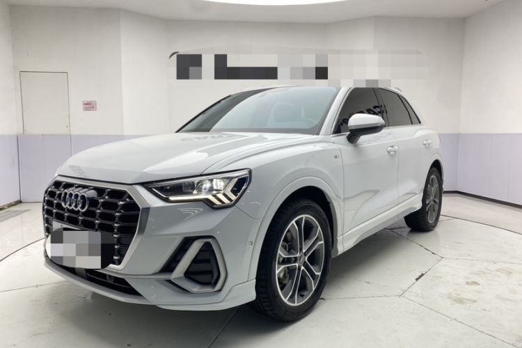 Used Audi Q3 2022 40 TFSI Fashion Dynamic Model