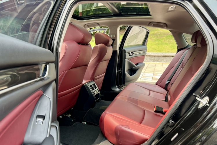 Used Honda Accord 2022 260TURBO Phantom Night · Prestige Edition
