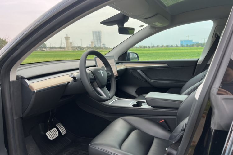 Used Tesla Model Y 2021 Performance High-Performance All-Wheel-Drive Version