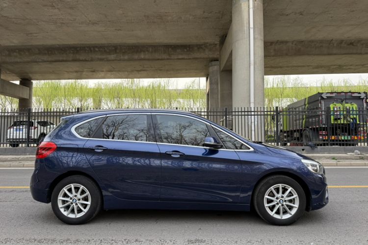 Used BMW 2 Series Active Tourer 2016 218i Fashion Model Exterior 2