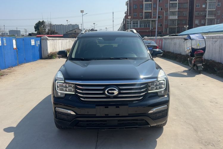 Used GAC Trumpchi GS8 2017 320T Two-Wheel Drive Luxury Smart Connectivity Version (7 Seats)
