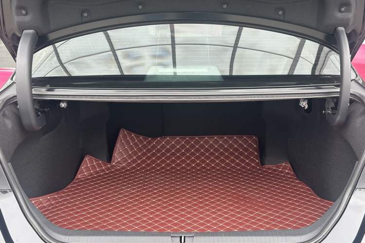 Used Toyota Avalon 2023 2.0L Luxury Edition
