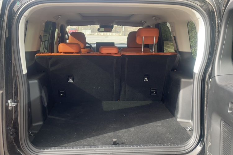 Used Haval H9 2024 2.0T Gasoline All-Wheel-Drive Extreme Edition Trunk