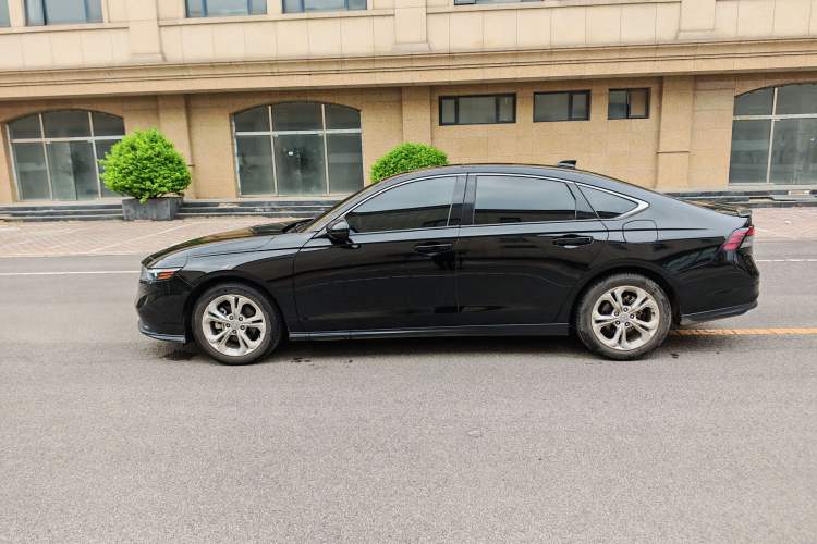 Used Honda Accord 2023 260TURBO Smart Enjoyment Version Exterior 3