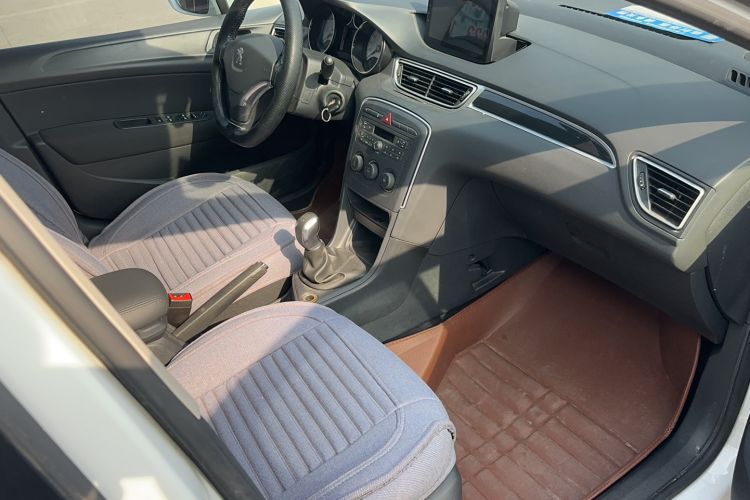 Used Peugeot 308 2014 Enjoy Edition Classic 1.6L Manual YouShang Model