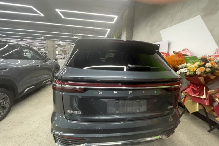 Used Geely Auto Monjaro L 2024 2.0TD High-Power Automatic Two-Wheel Drive Skyline Edition
