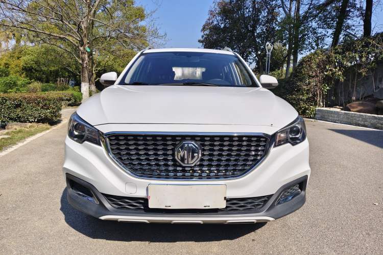 Used MG ZS 2018 1.5L Manual 65-inch Giant-Screen Sunroof Version China V Standard
