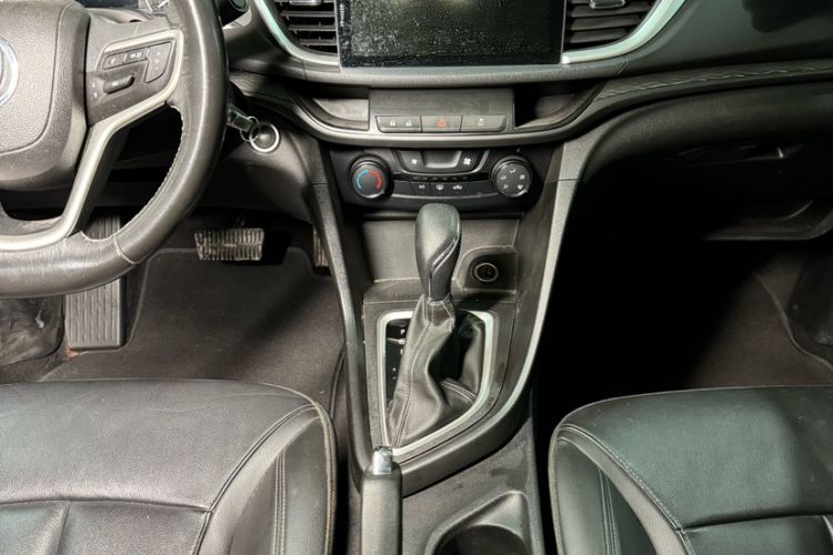 Used Buick Excelle GX 2018 18T Automatic Elite Model
