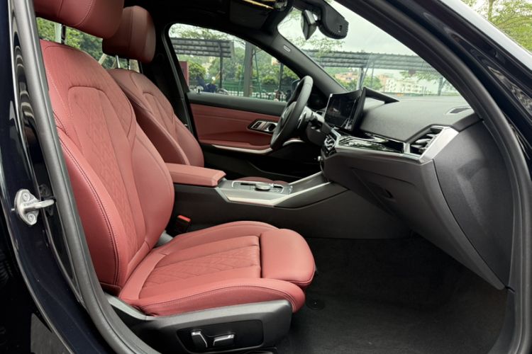 Used BMW 3 Series 2024 325i M Sport Night Edition Package
