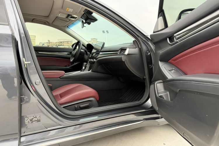 Used Honda Accord 2022 260TURBO Phantom Night · Prestige Edition