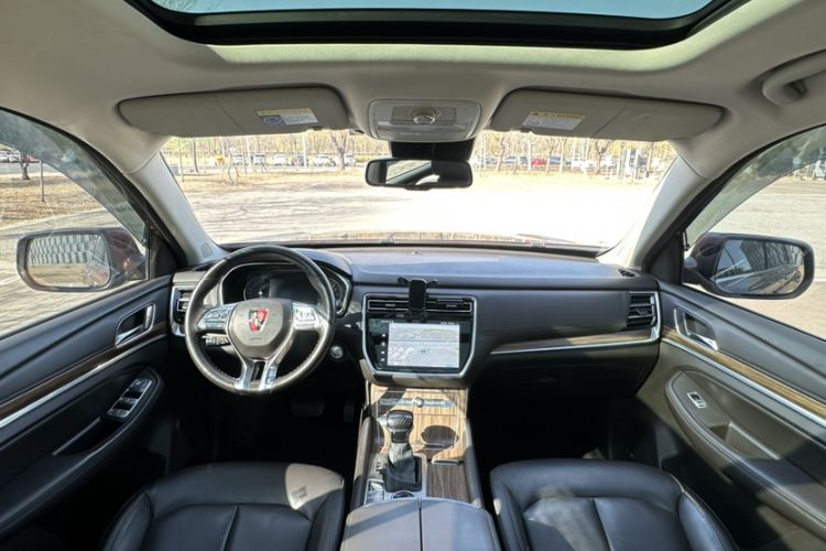 Used Roewe RX8 2018 30T Smart Connectivity All-Wheel Drive Supreme Edition