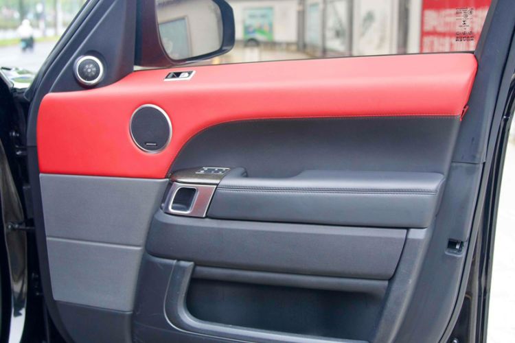 Used Land Rover Range Rover Sport 2021 3.0 L6 YAO Black Edition