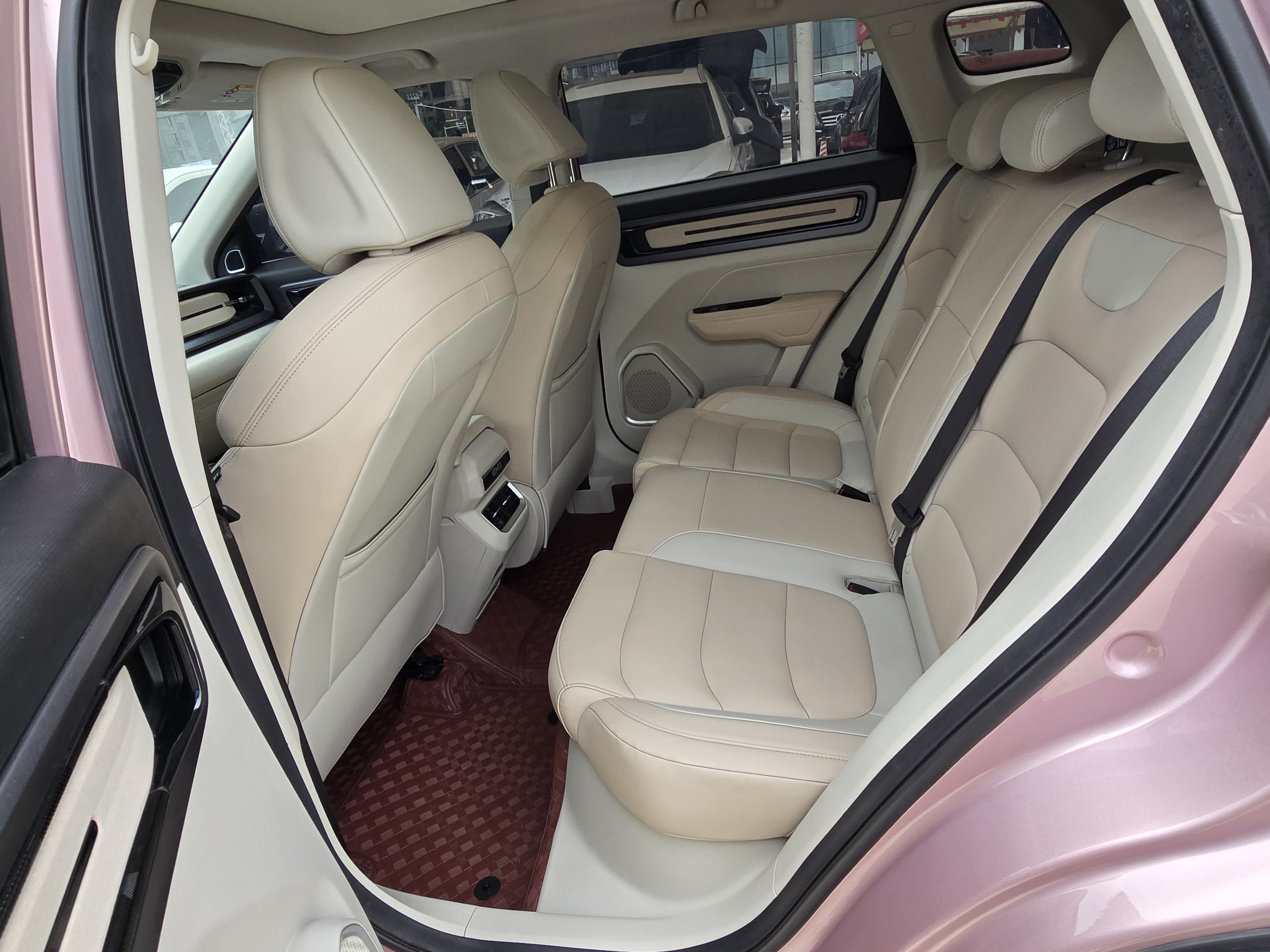 Geely Auto icon 2023 1.5TD Chocolate Smoothie Edition — снимка 20
