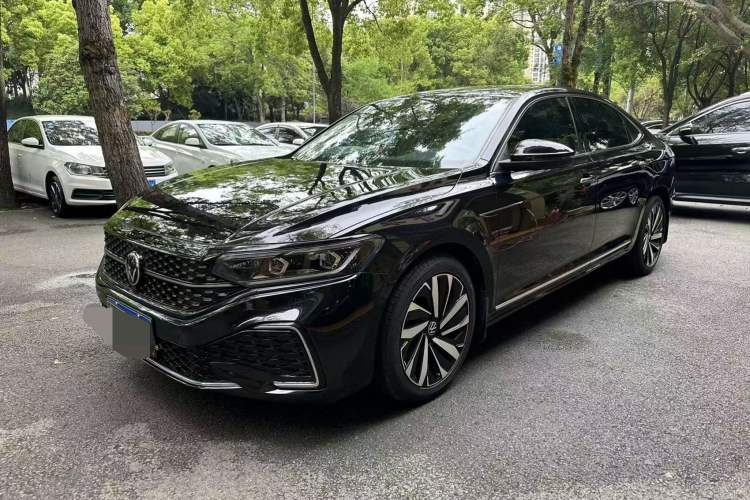 Used Volkswagen Passat 2022 330TSI Starry Luxury Edition