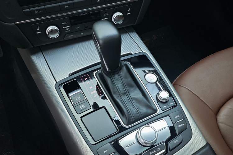 Used Audi A6L 2018 30th Anniversary Edition 35 TFSI Sport Edition