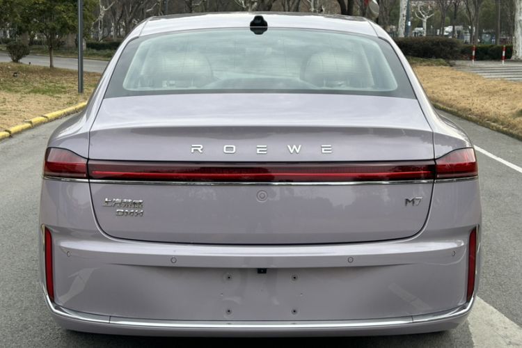 Used Roewe M7 DMH 2025 Model 160km Premium Version
