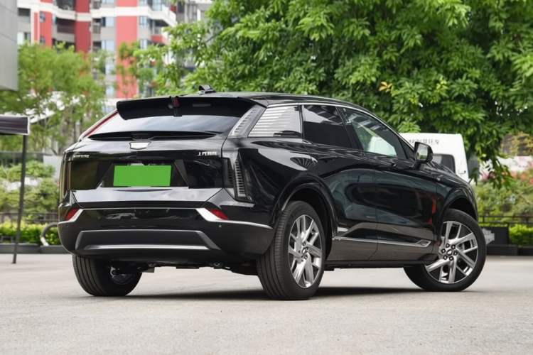 Used Cadillac OPTIQ 2024 Standard Range Version
