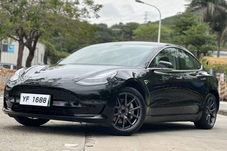 Used Tesla Model 3 2019 Long-Range Rear-Wheel-Drive Version