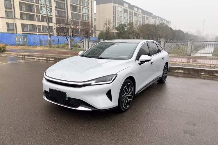 Used Baojun Enjoy 2025 Plug-in Hybrid 140km Luxury Edition