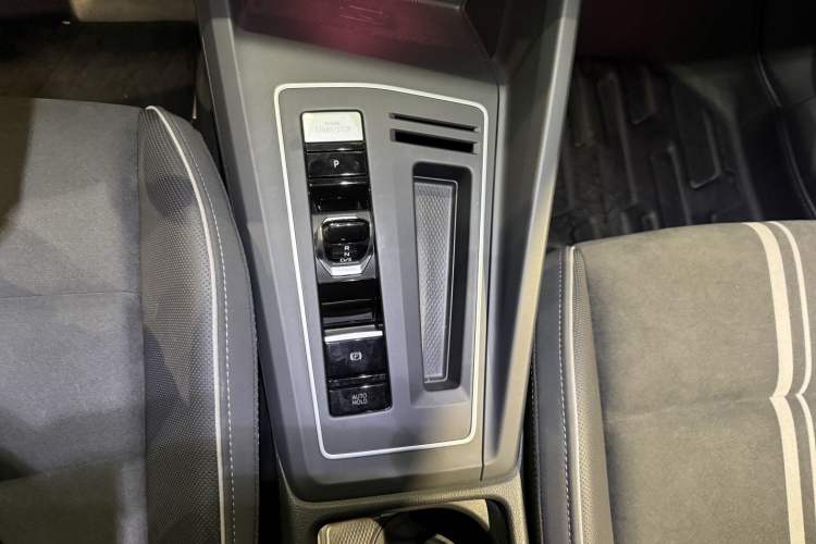 Used Volkswagen Golf 2021 280TSI DSG R-Line
