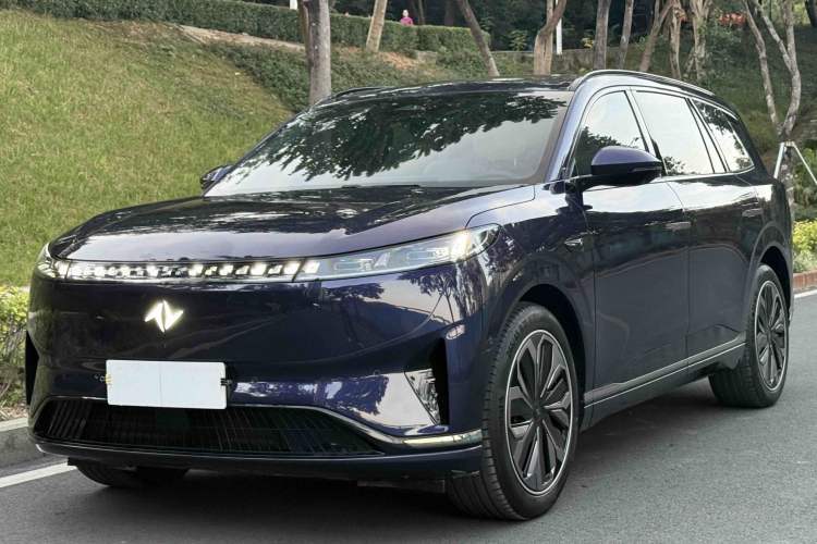 Used Dongfeng eπ eπ008 2024 636Max All-Electric Version 6 Seats