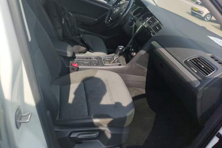 Used Volkswagen Golf 2020 Zhiai Edition 280TSI DSG Comfort Model