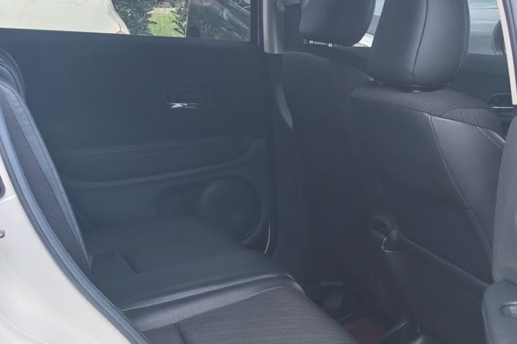 Used Honda Vezel 2020 1.5L CVT Pioneer Edition