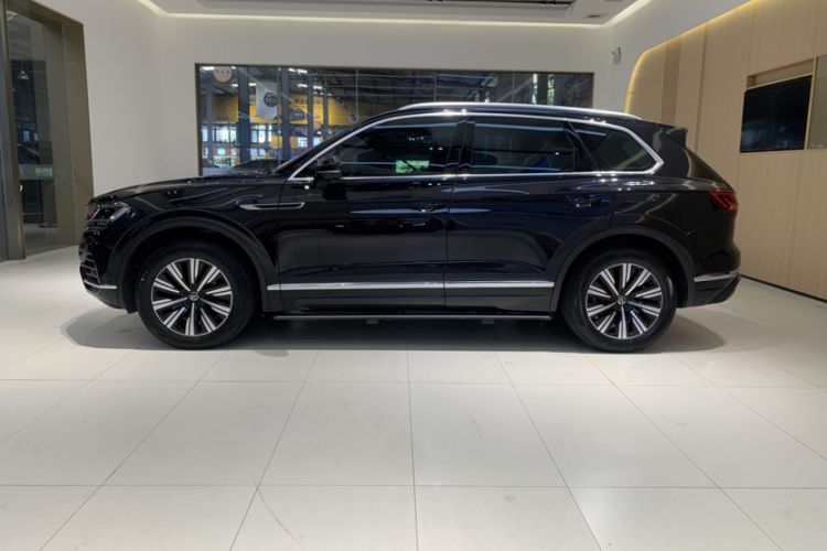 Used Volkswagen Touareg New Energy 2021 eHybrid
