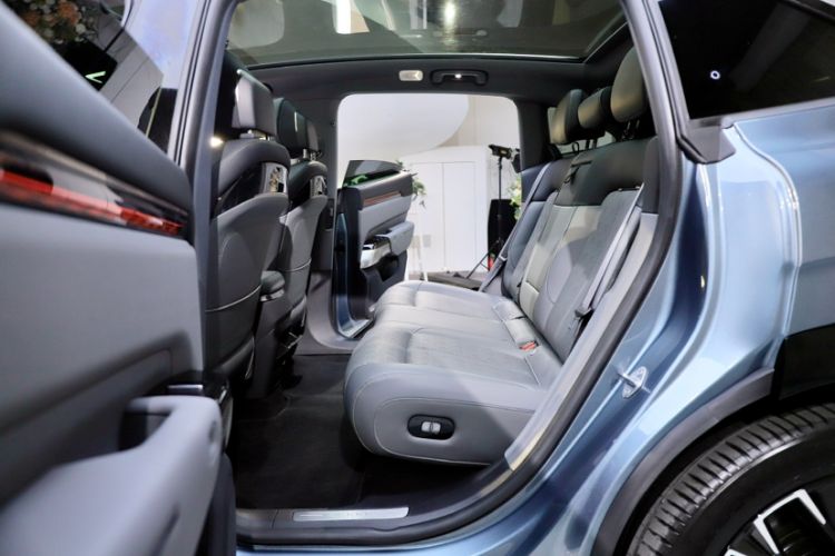 Used Zeekr 7X 2025 75 kWh Rear-Wheel Drive Intelligent Driving Version
