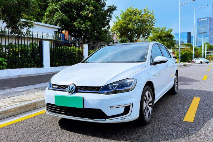 Used Volkswagen Golf Pure Electric 2020 Chari
