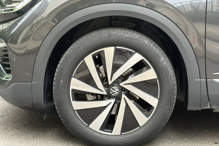 Used Volkswagen Talagon 2021 330TSI Two-Wheel-Drive Luxury Edition – Scenic Version Exterior 3